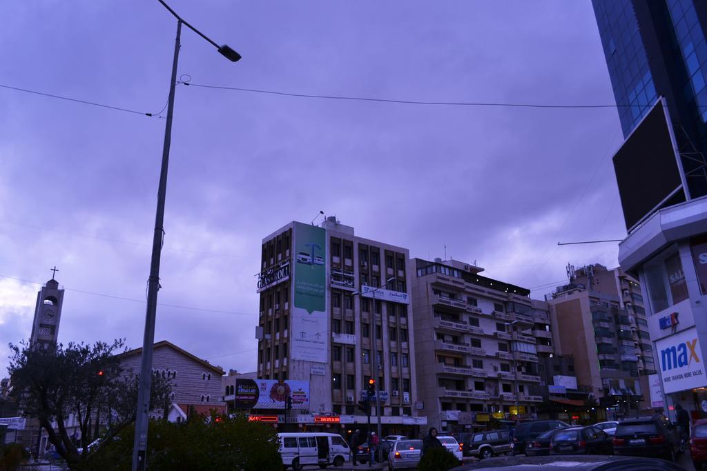 Silver Apartments Beirut Exteriör bild