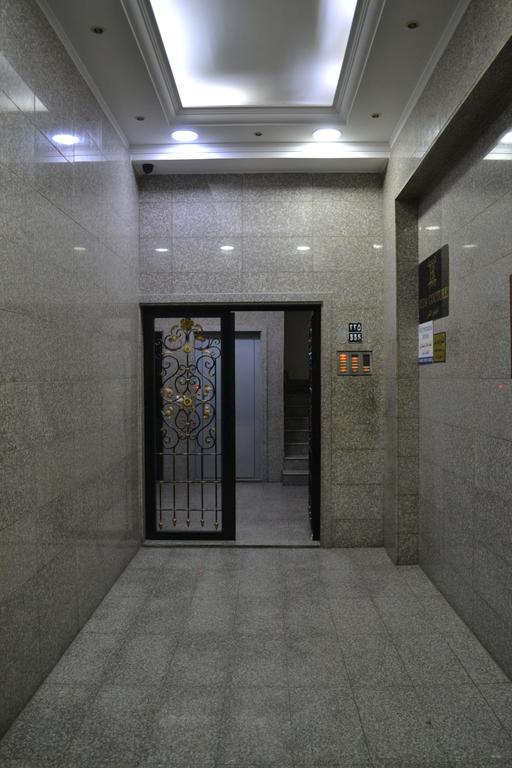 Silver Apartments Beirut Exteriör bild